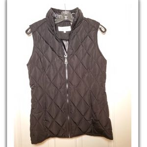 Calvin Klein Women's Lightweight Puffer Quilted Vest, Black, Small